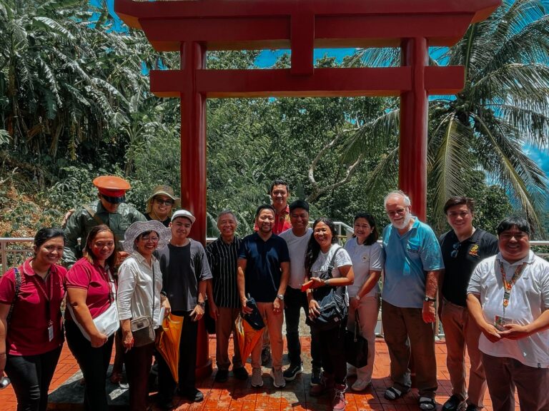 National Government Officials, Stakeholders Visit Camalig, Albay